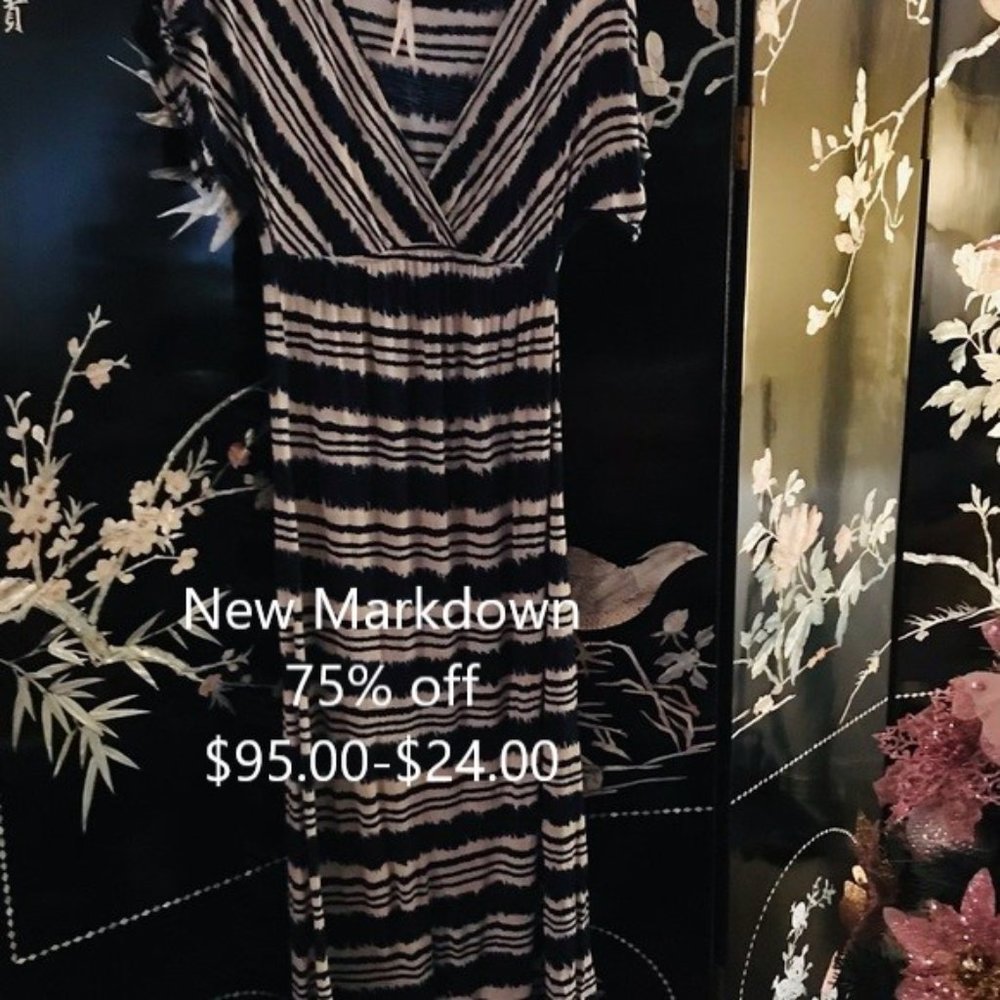 Clearance 💃 75% off purchase price $95 savings of $71
